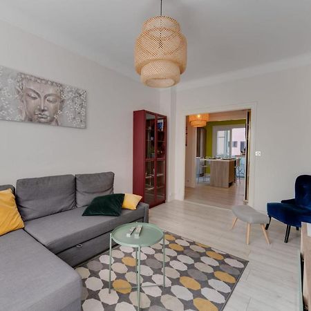 Le Baulier - 2 Bedrooms Apartment อานซี ภายนอก รูปภาพ