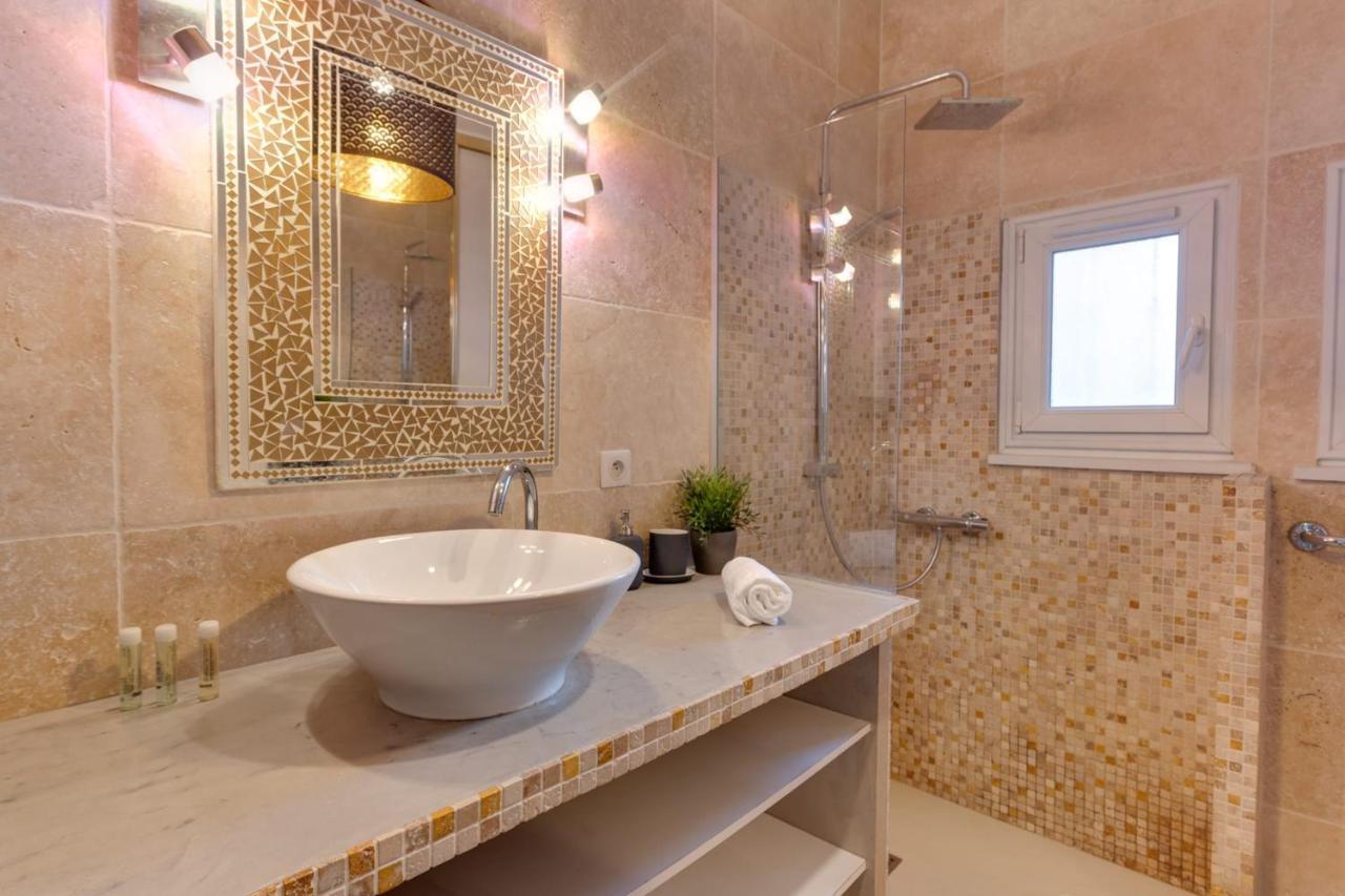 Le Baulier - 2 Bedrooms Apartment อานซี ภายนอก รูปภาพ